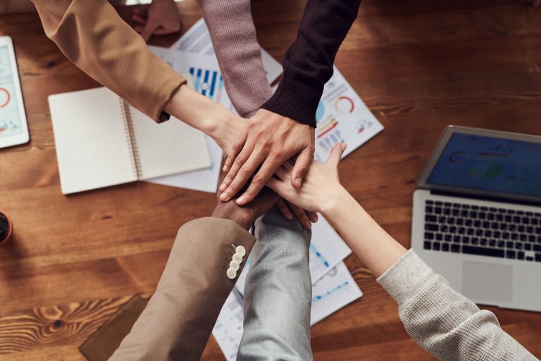 Cohort Analysis in CRM: Why It Matters More Than an Overall Average