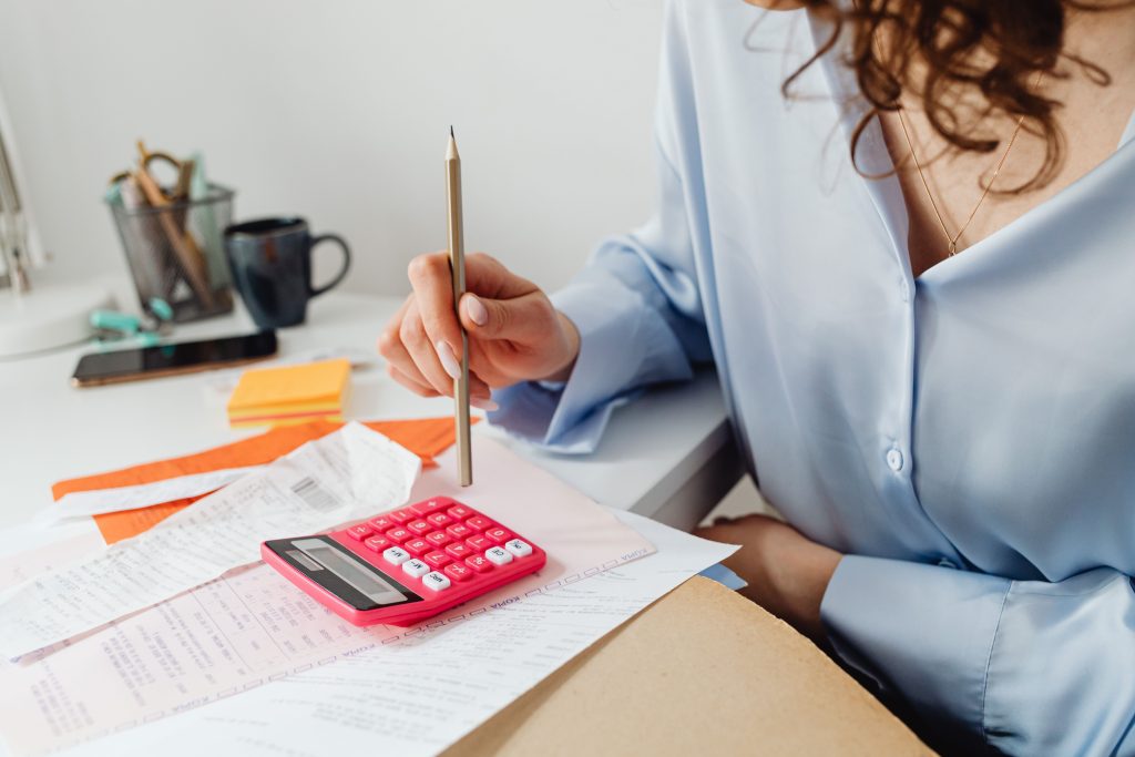 Project Budget: How to Track Planned vs. Actual Spend
